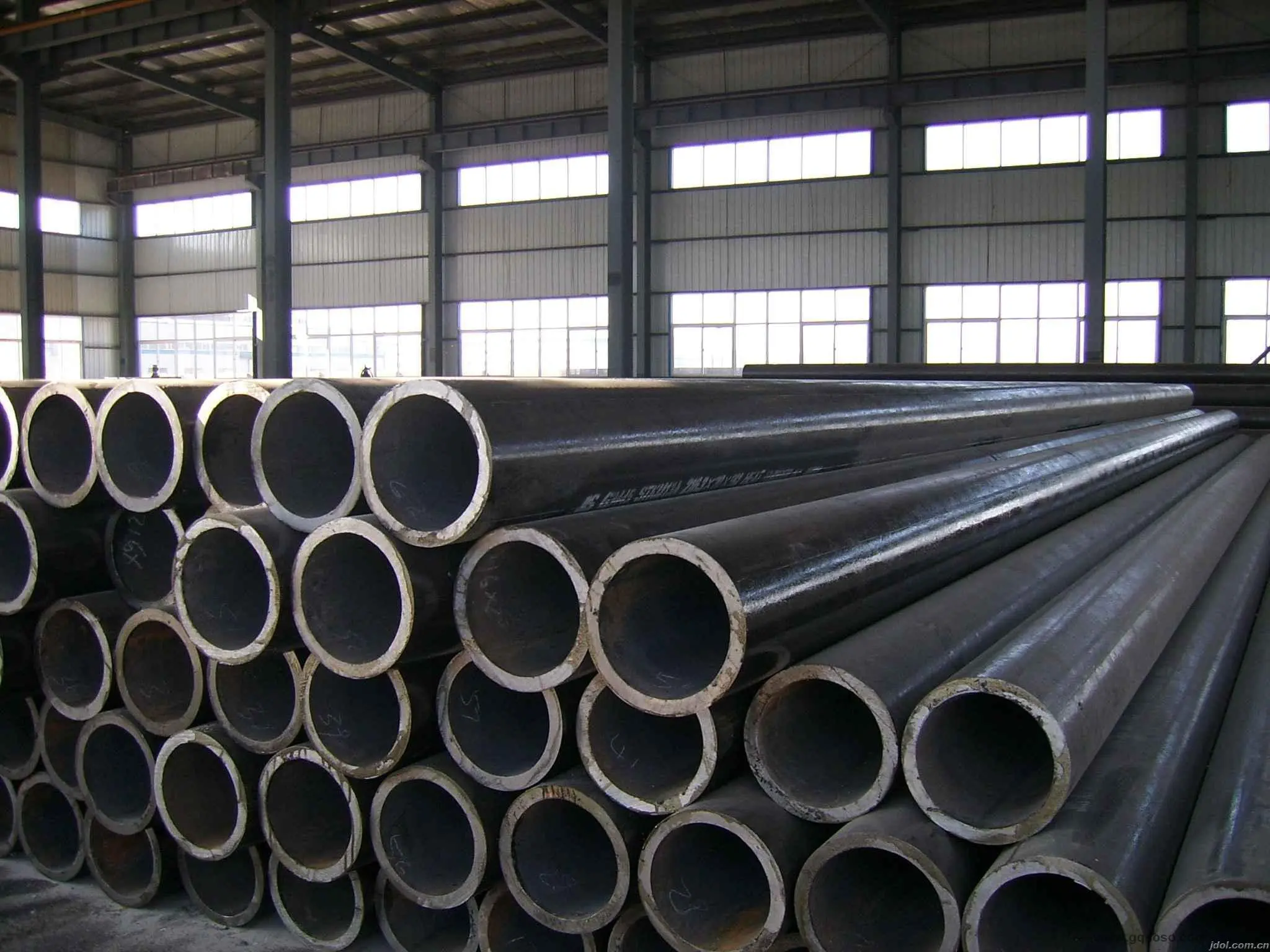 Premium Metal Tubes
